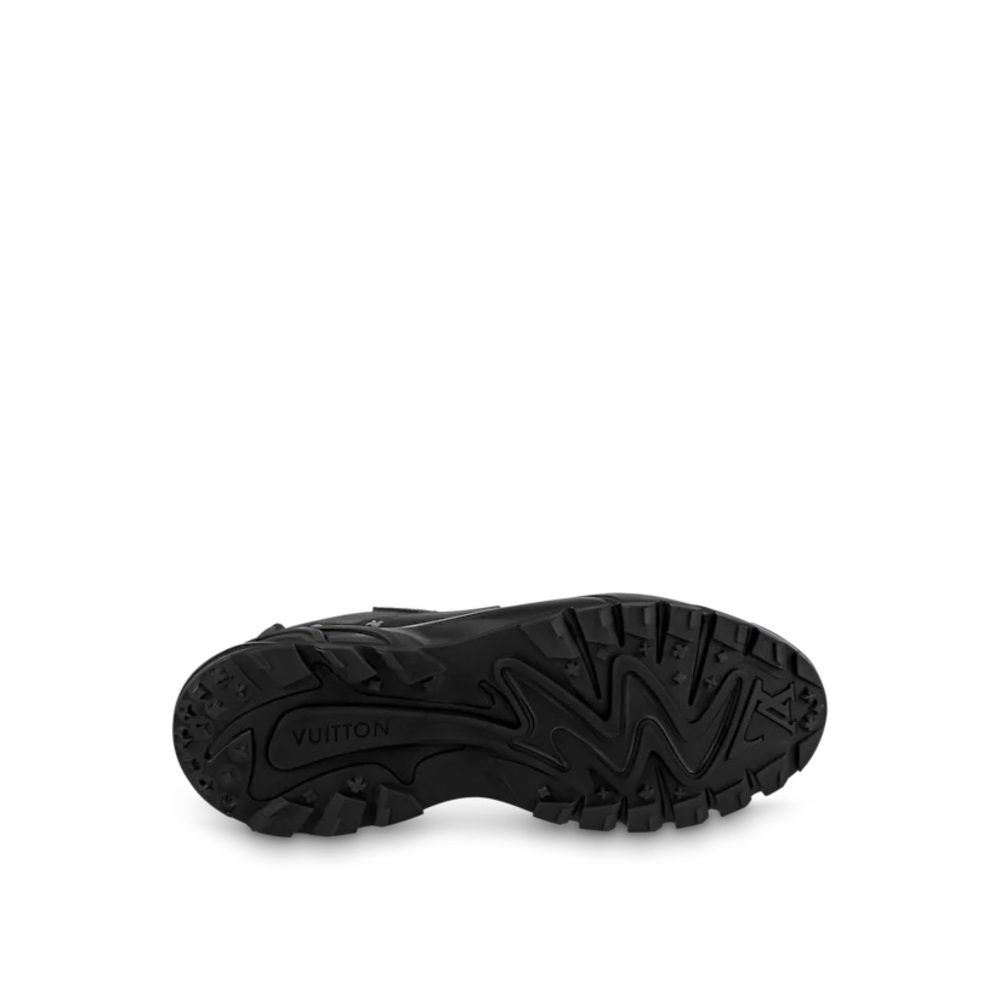 LV RUNNER TATIC SNEAKER size (12) black worn once - Picture 3 of 3